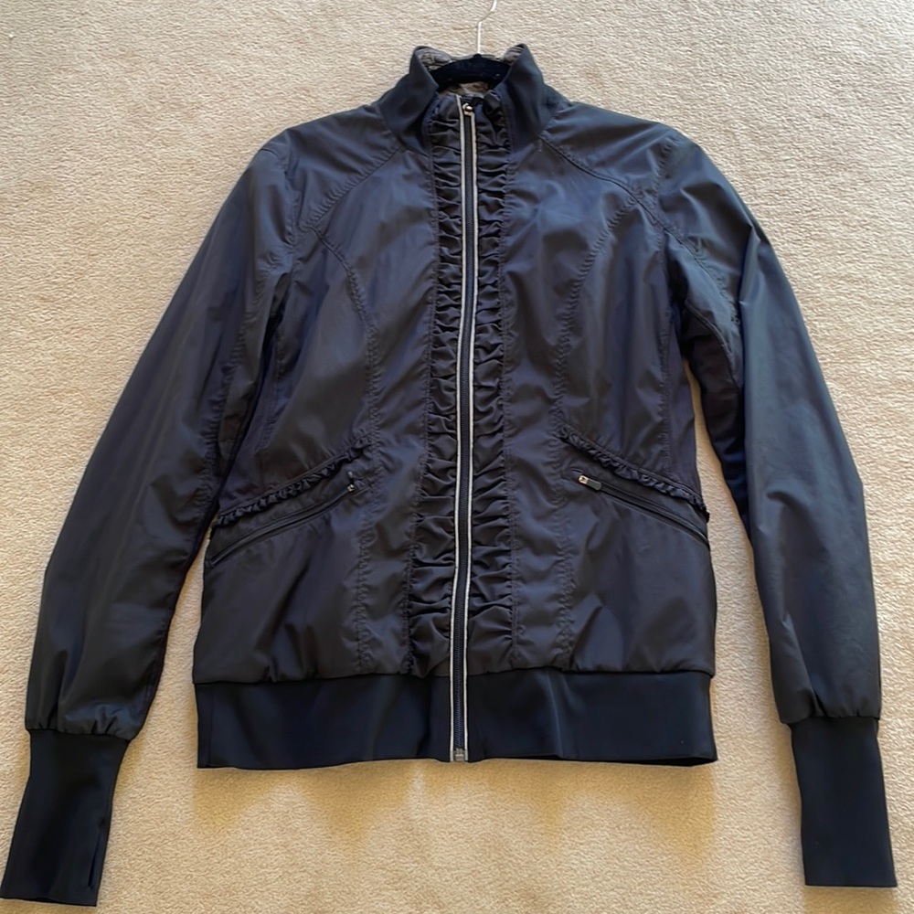 Lululemon jacket - Picture 1 of 6